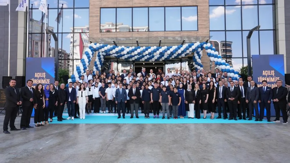Erdem Koleji'nde yeni dönem: Eğitim, sanat ve sporla geleceğe güçlü bir adım